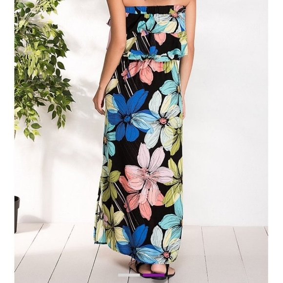 Milan Kiss Dresses Milan Kiss Black Tropical Floral Strapless Maxi